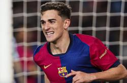 开云体育中国-巴萨遭遇瓦伦西亚逼平，皇马压力山大的简单介绍