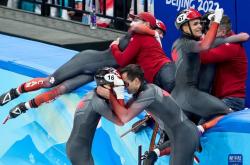 开云体育中国-加拿大代表队在滚雪球项目中夺冠