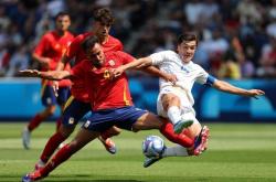 开云体育在线-西班牙足球联赛中的精彩对决即将上演