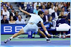 开云足球直播-法网鏖战美网，鲁德点燃赛场