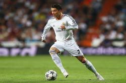 开云体育官网-冰封时刻，加拿大险胜芬兰，抢七大战铸就冰球史诗