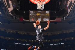 开云体育官方网站-戴维斯杯力克澳网，德约科维奇如何以国家队荣耀重新定义惊艳四座