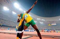 开云体育官网-南美坚韧遭遇欧洲精密，加克波关键时刻的闪光，如何诠释足球的不可预测性