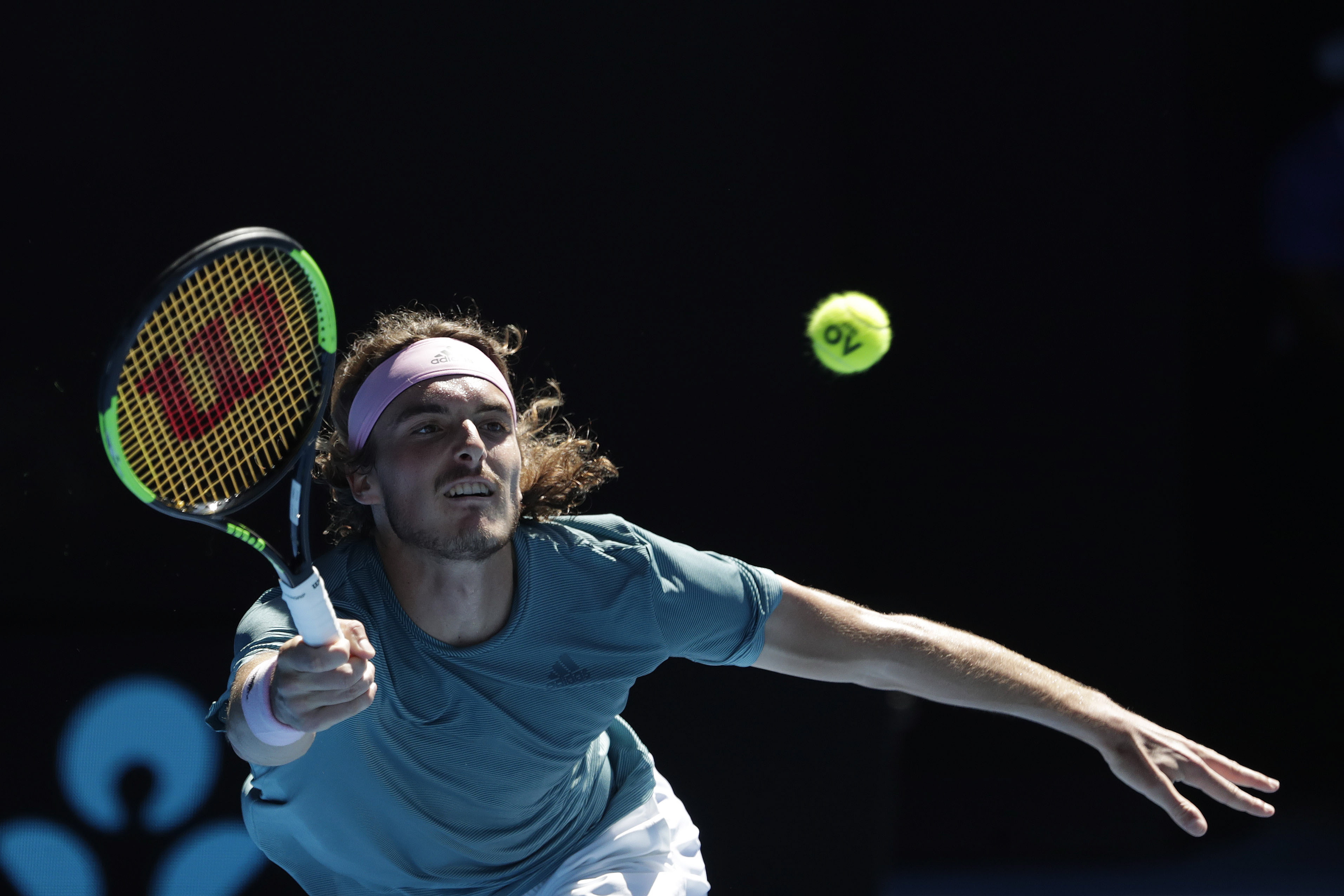 西班牙网球队碾压澳大利亚网球队,西西帕斯惊艳世界的简单介绍 西班牙网球队碾压澳大利亚网球队,西西帕斯惊艳世界的简单介绍