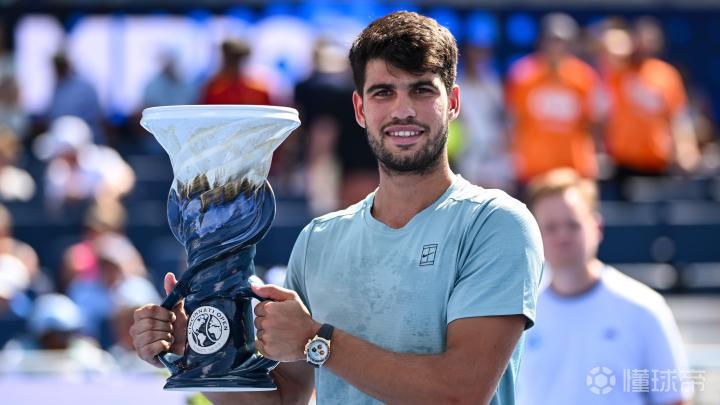 关于西班牙网球队逆转世界网球队，阿尔卡拉斯送出助攻的信息