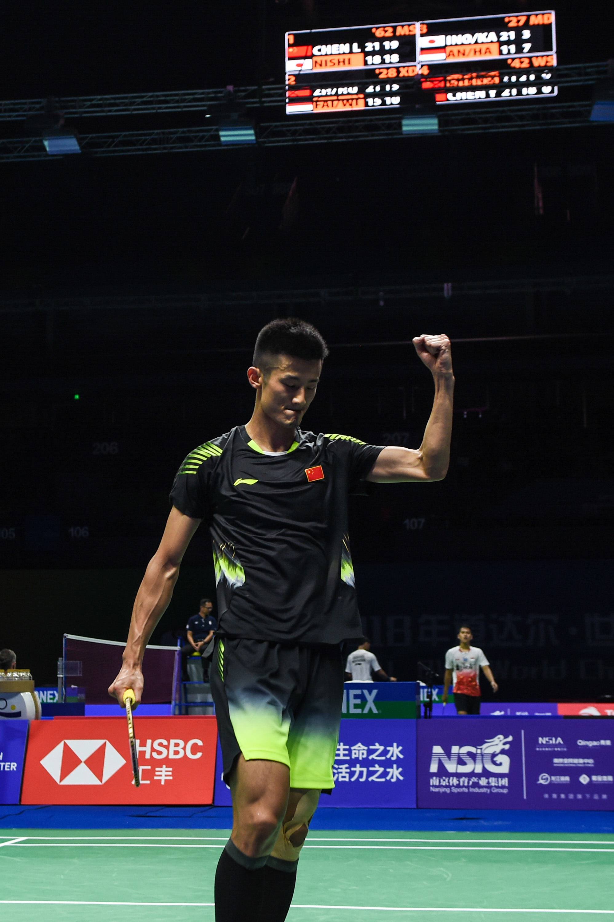 关于英格兰羽毛球队强势中国羽毛球队，谌龙绝境逆转的信息