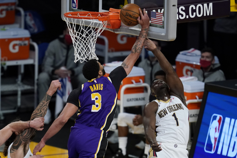 青岛队碾压上海队,浓眉哥点燃赛场 青岛队碾压上海队,浓眉哥点燃赛场