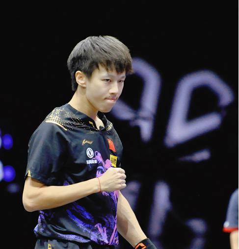 波兰队逆转日本队，波尔状态火热