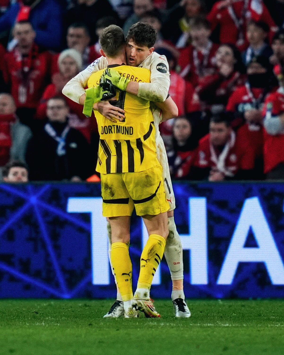 多特蒙德客场大胜沃尔夫斯堡，豪取分的简单介绍