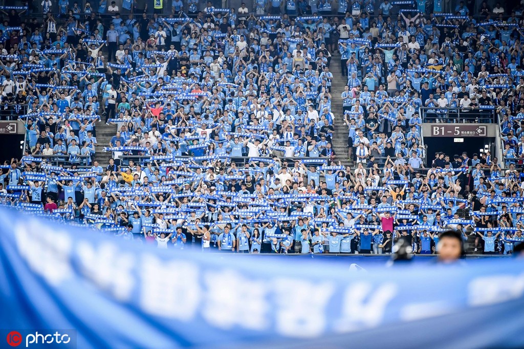 包含智取三分！大连一方积分暂居前列的词条