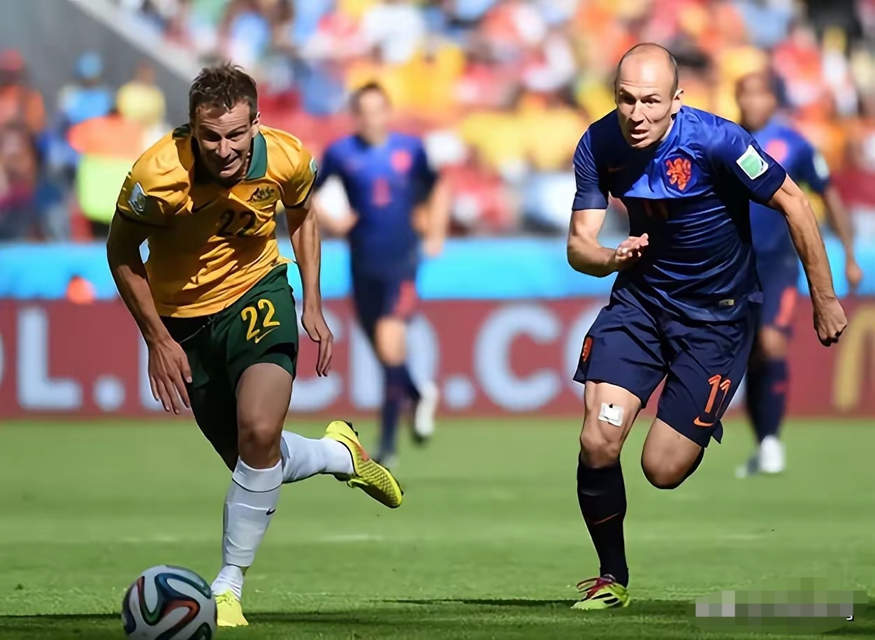 荷兰足球豪强对决将上演，胜负难分！的简单介绍