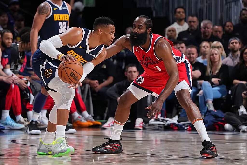 奇才完胜快船，东契奇绝境逆转的简单介绍