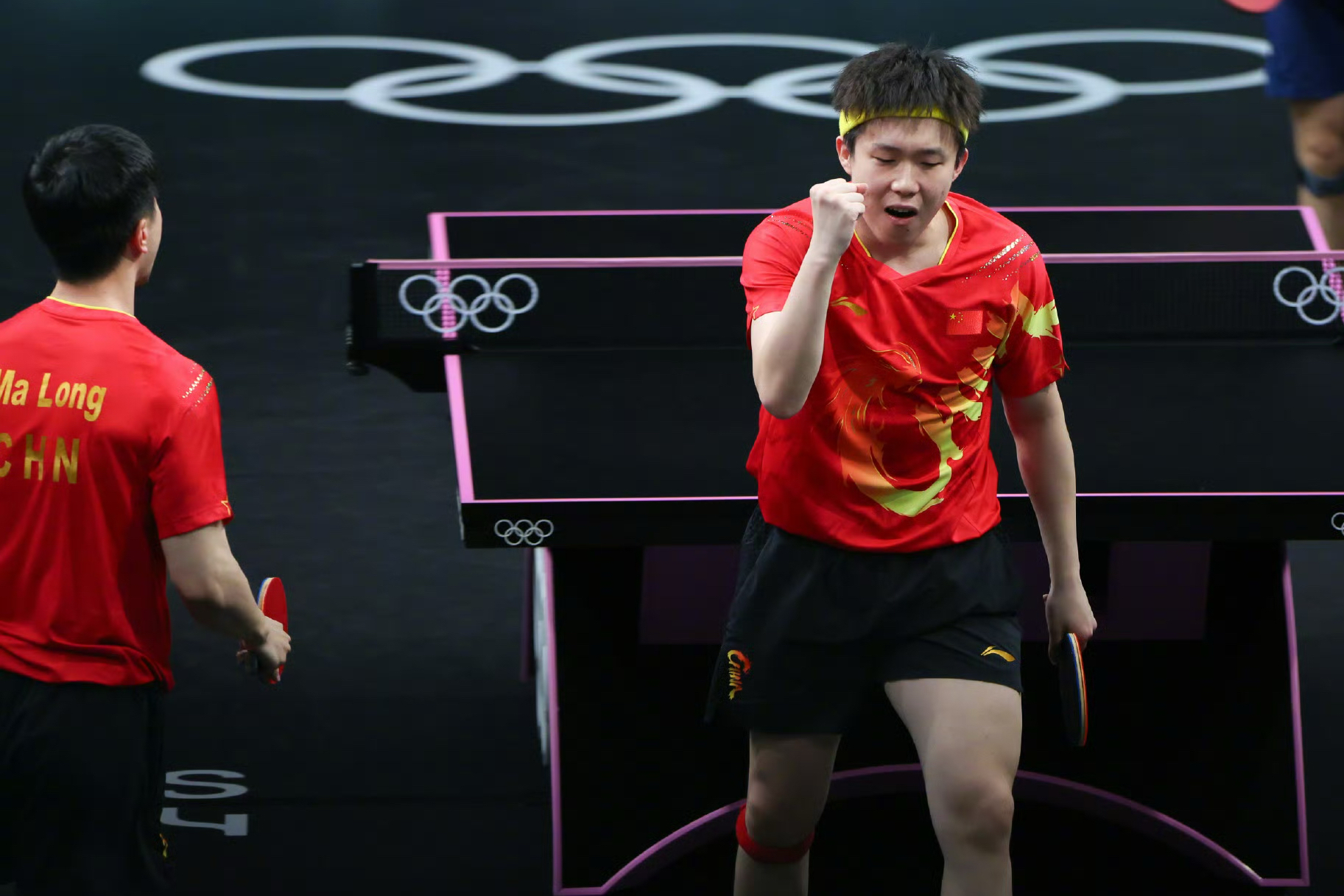 比利时乒乓球队险胜法国乒乓球队，王皓统治全场的简单介绍