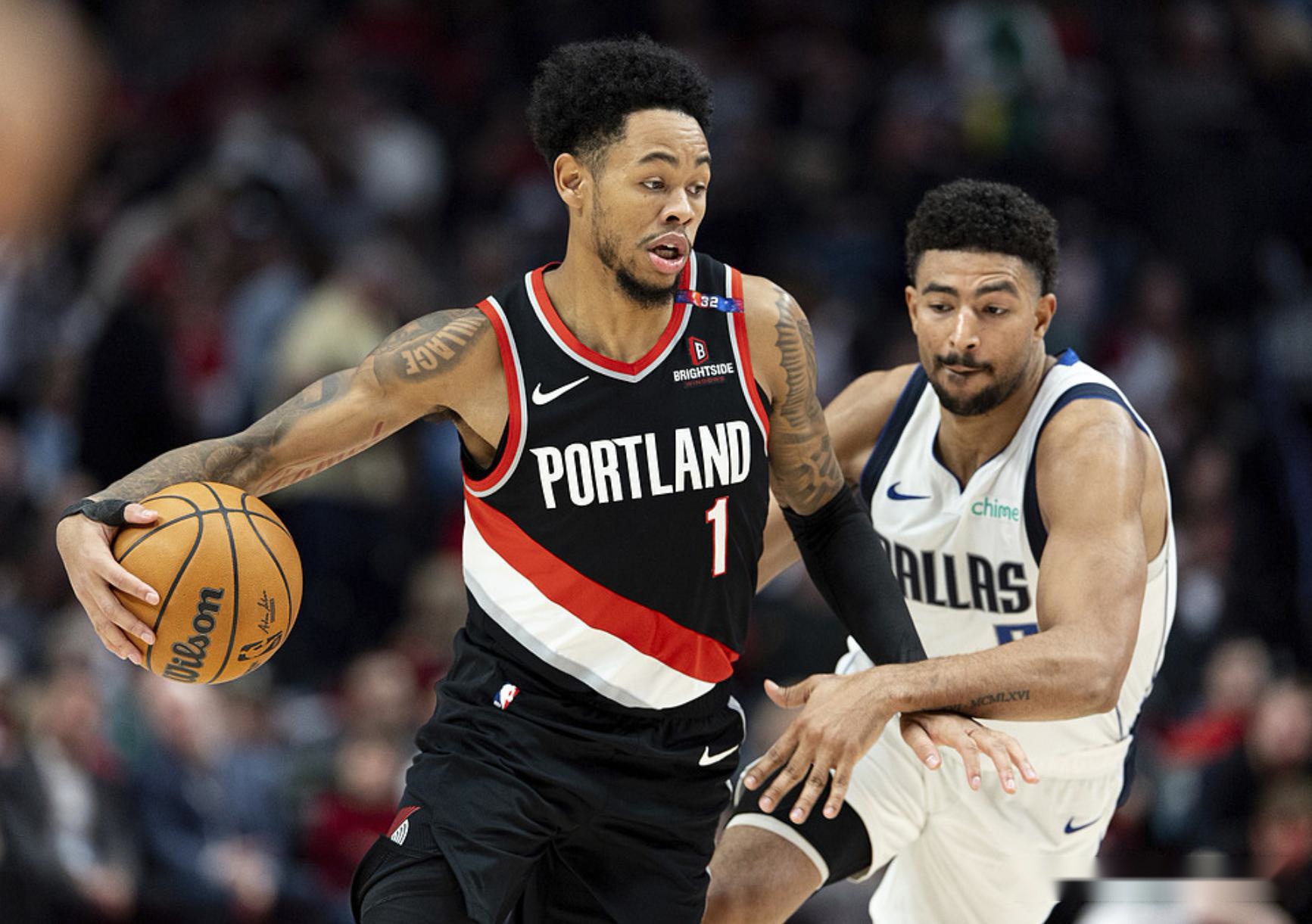 步行者爆冷澳大利亚男篮，西蒙斯打破历史纪录的简单介绍