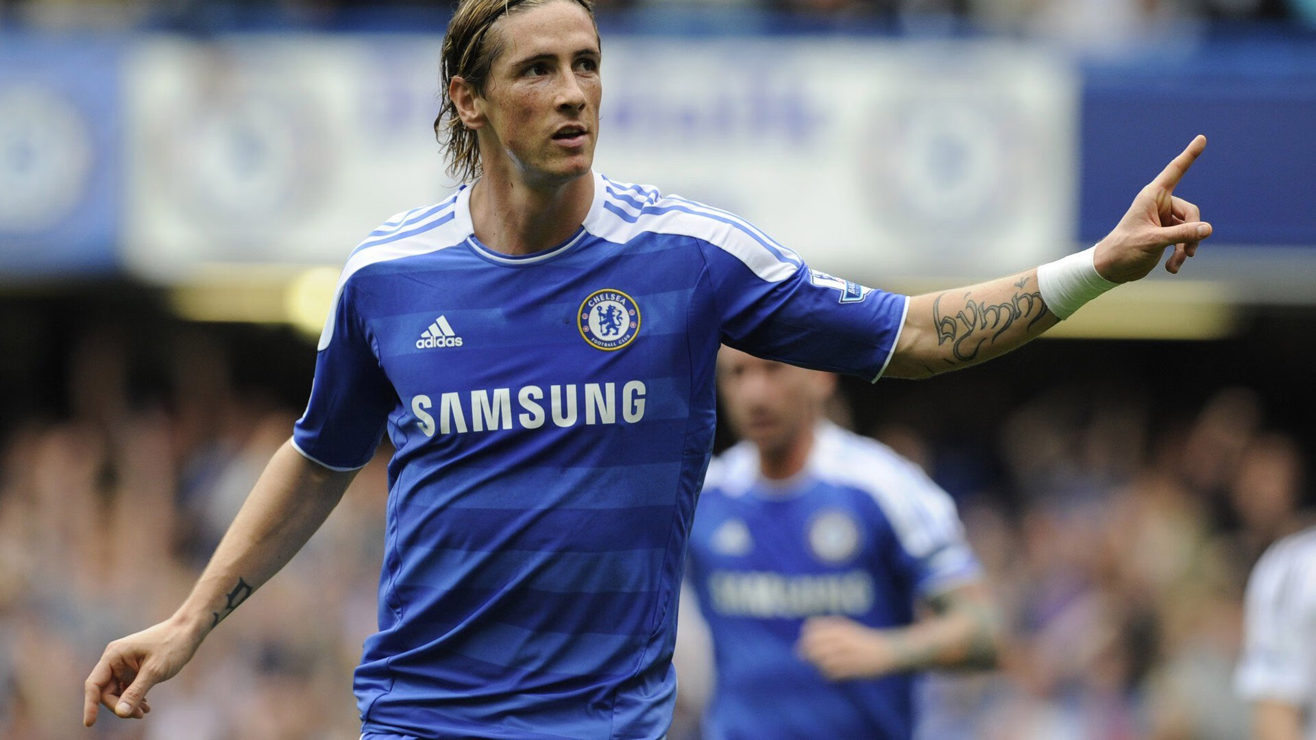 南美坚韧遭遇欧洲精密，加克波关键时刻的闪光，如何诠释足球的不可预测性